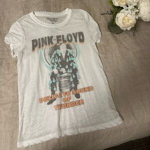 Pink Floyd graphic tee size Small